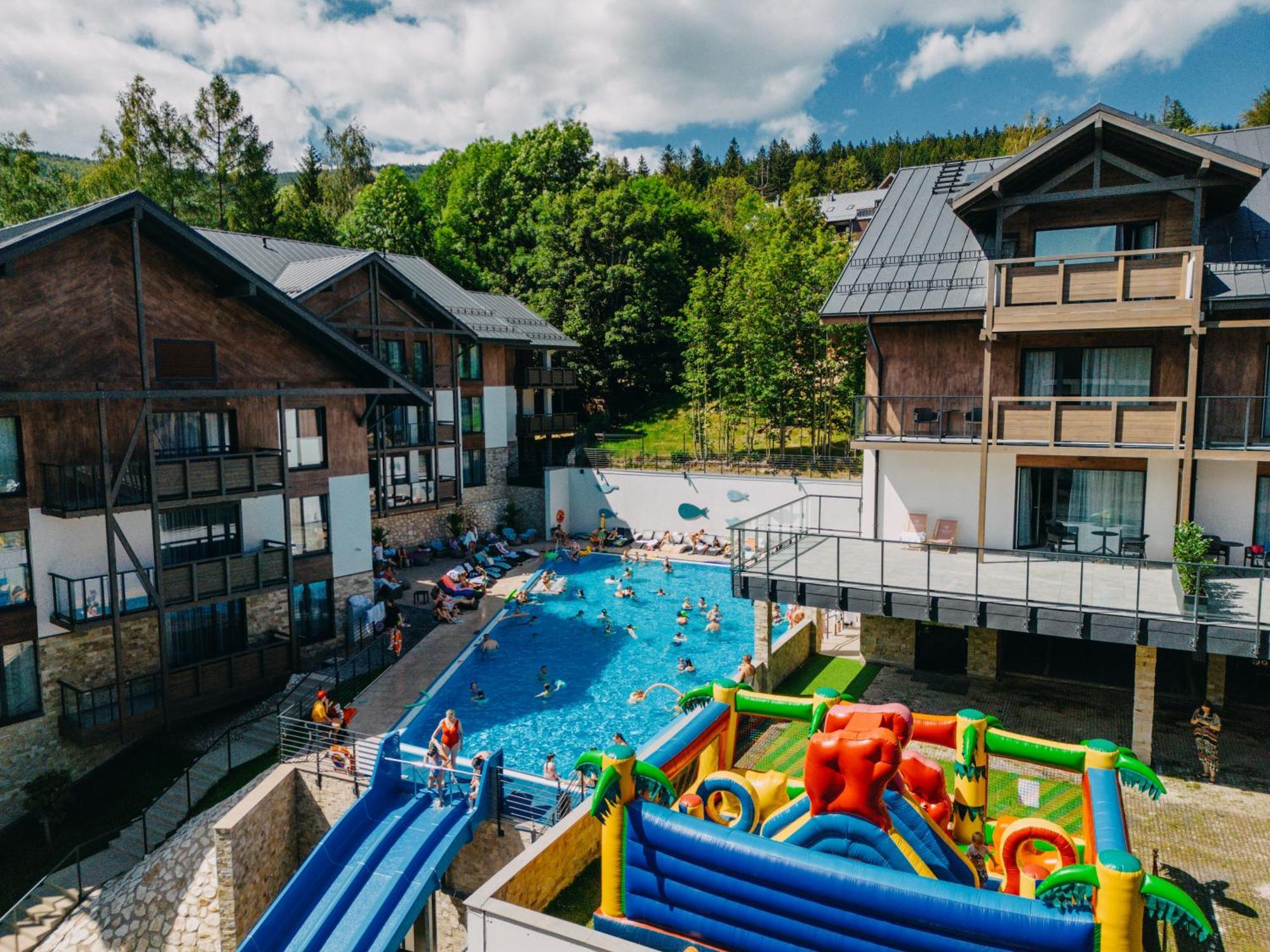 Elements Aparthotel
